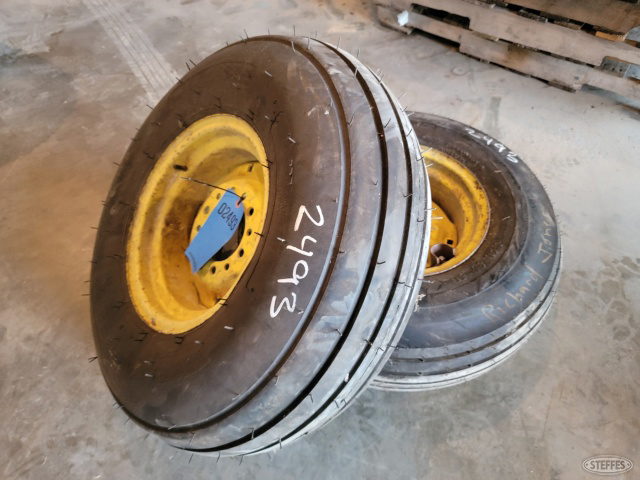 (2) Different sized tires